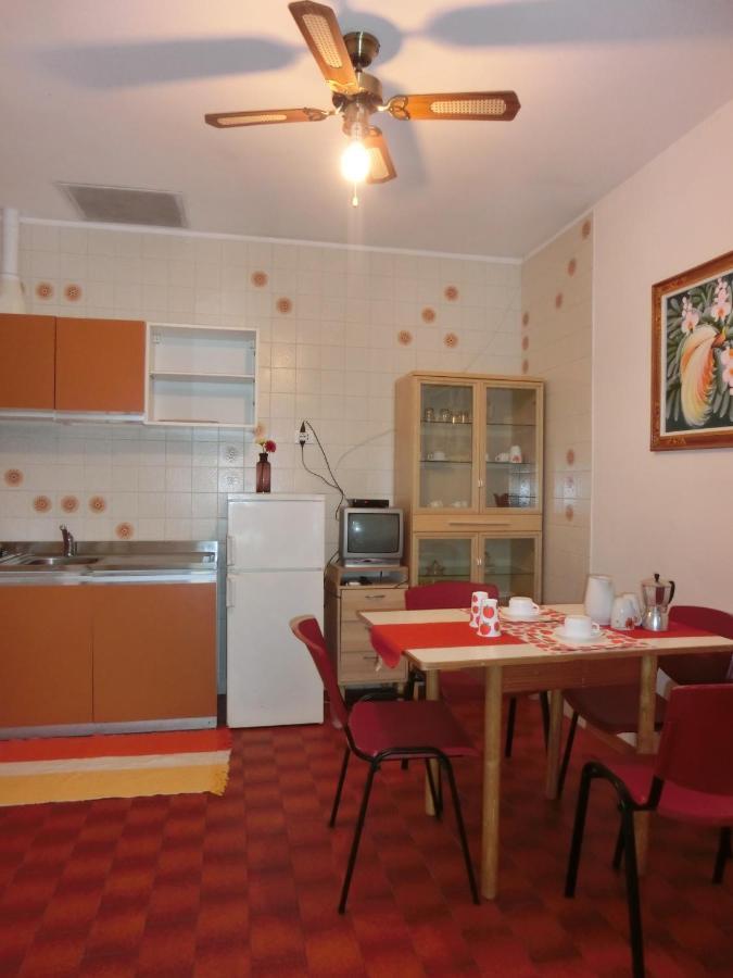 Villa Maila Бибионе Экстерьер фото
